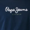 T-shirt com logótipo de corte regular T-shirt com logótipo de corte regular