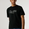 T-shirt com logótipo e corte regular T-shirt com logótipo e corte regular
