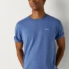 T-shirt com logótipo e corte regular T-shirt com logótipo e corte regular