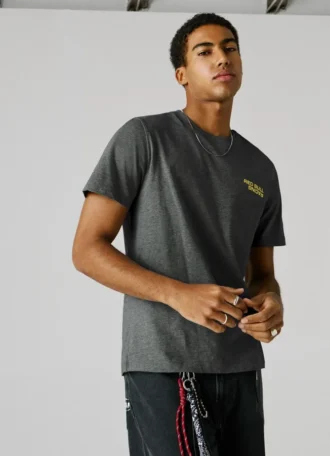 T-shirt com logótipo e corte regular