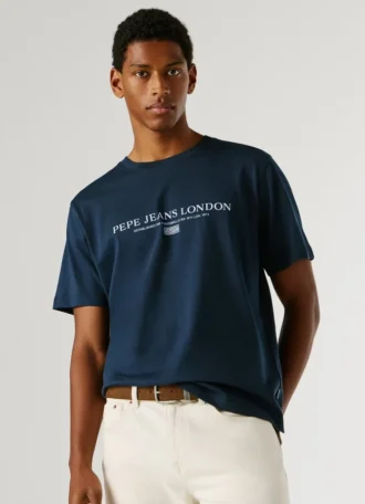 T-shirt com logótipo e corte regular