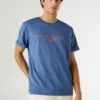 T-shirt com logótipo e corte regular T-shirt com logótipo e corte regular