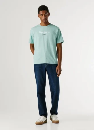 T-shirt com logótipo e corte regular T-shirt com logótipo e corte regular