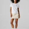 T-shirt com logótipo e corte regular T-shirt com logótipo e corte regular