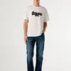 T-shirt com logótipo e corte regular T-shirt com logótipo e corte regular