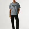 T-shirt com logótipo e corte regular T-shirt com logótipo e corte regular