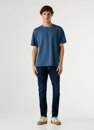 T-shirt com logótipo e corte regular