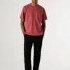 T-shirt com logótipo e corte regular T-shirt com logótipo e corte regular