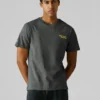 T-shirt com logótipo e corte regular T-shirt com logótipo e corte regular