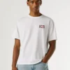 T-shirt com logótipo e corte regular T-shirt com logótipo e corte regular