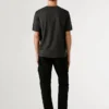 T-shirt com logótipo e corte regular T-shirt com logótipo e corte regular