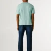 T-shirt com logótipo e corte regular T-shirt com logótipo e corte regular