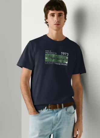 T-shirt com logótipo estampado