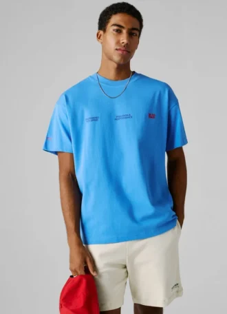 T-shirt de corte largo com estampado nas costas
