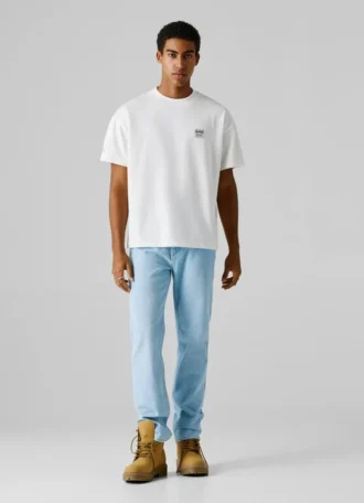 T-shirt de corte largo com estampado nas costas