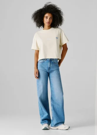T-shirt de corte largo com estampado nas costas