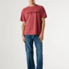 T-shirt de corte regular com logótipo bordado T-shirt de corte regular com logótipo bordado