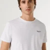 T-shirt Slim Fit com logótipo estampado T-shirt Slim Fit com logótipo estampado