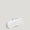 Ténis de couro com fecho de velcro Ténis de couro com fecho de velcro