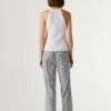 Top com decote halter em croché Top com decote halter em croché