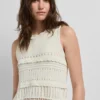 Top em croché com detalhes em renda Top em croché com detalhes em renda