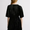 Vestido curto de veludo
