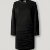 Vestido curto em malha polar