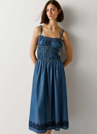 Vestido maxi com alças