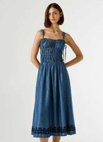 Vestido maxi com alças
