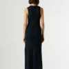Vestido maxi com detalhes em renda