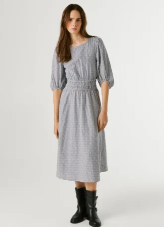 Vestido maxi às riscas