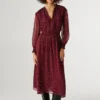 Vestido midi às bolinhas Vestido midi às bolinhas